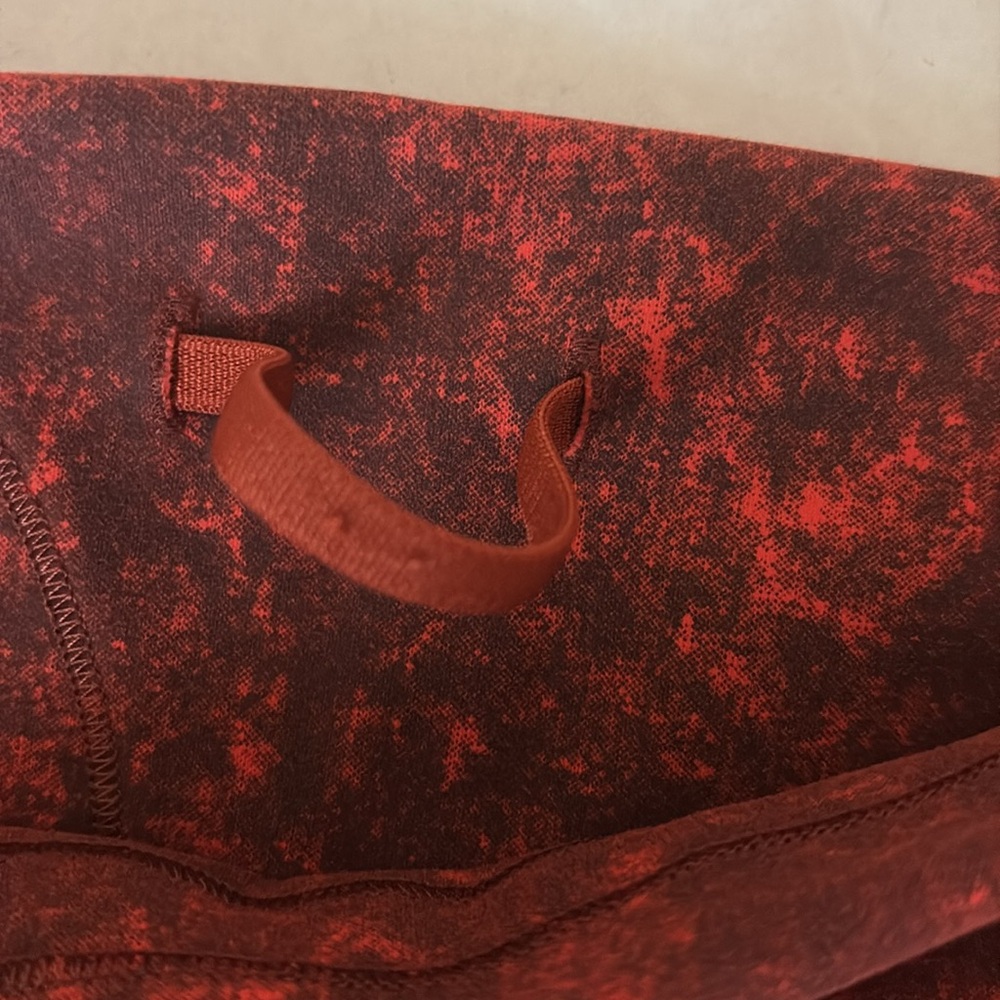 lululemon Align™ Pant 28" Lunar New Year, brown and orange tones - Picture 7 of 11